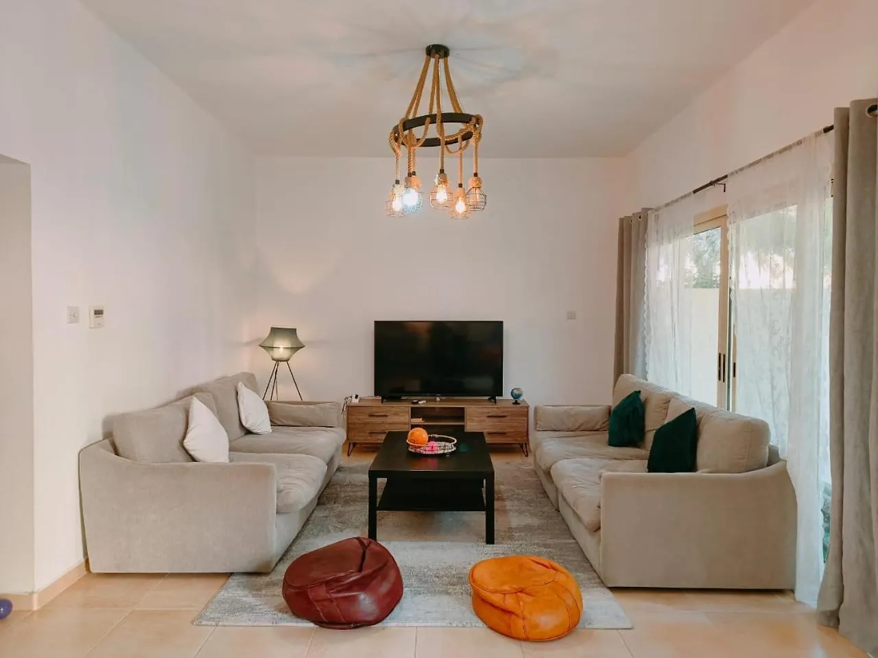 Vibe Home Ras al-Khaimah 0*,